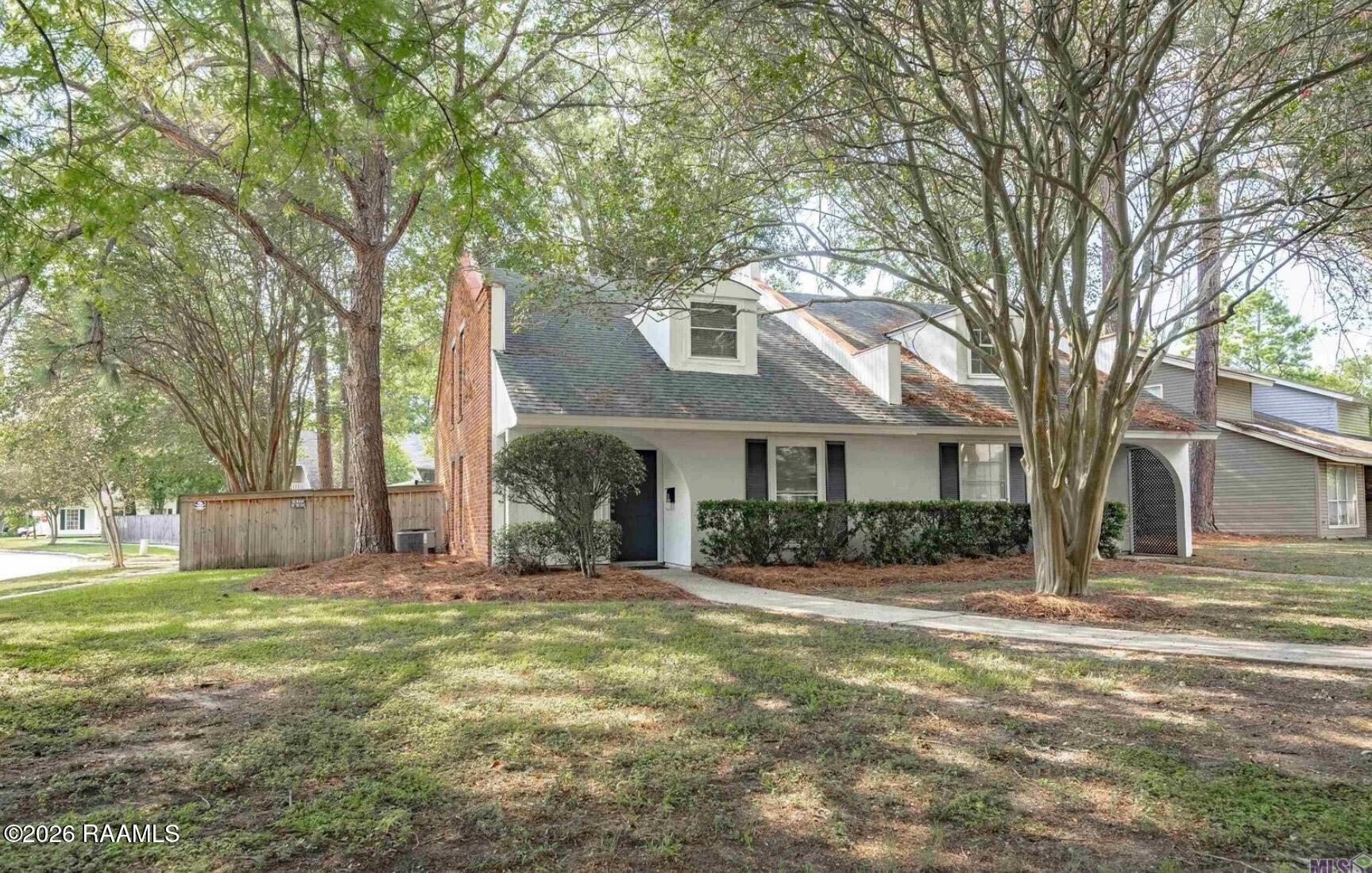 Photo 1 of 25 for 1362 Sharlo Avenue, Baton Rouge LA 70820