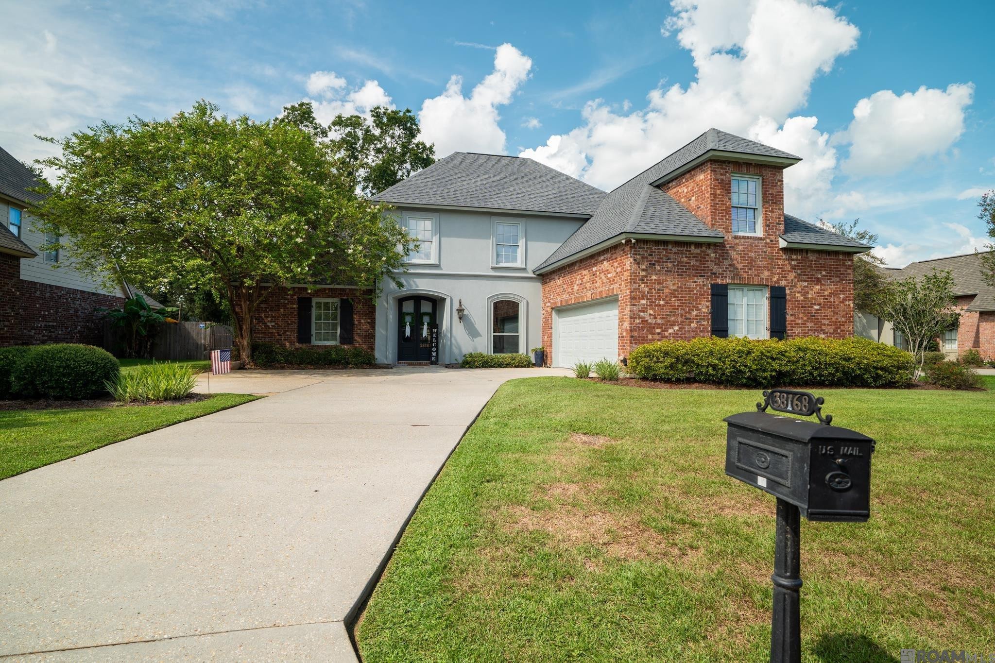 Photo 1 of 56 for 38168 Springwood Ave, Prairieville LA 70769
