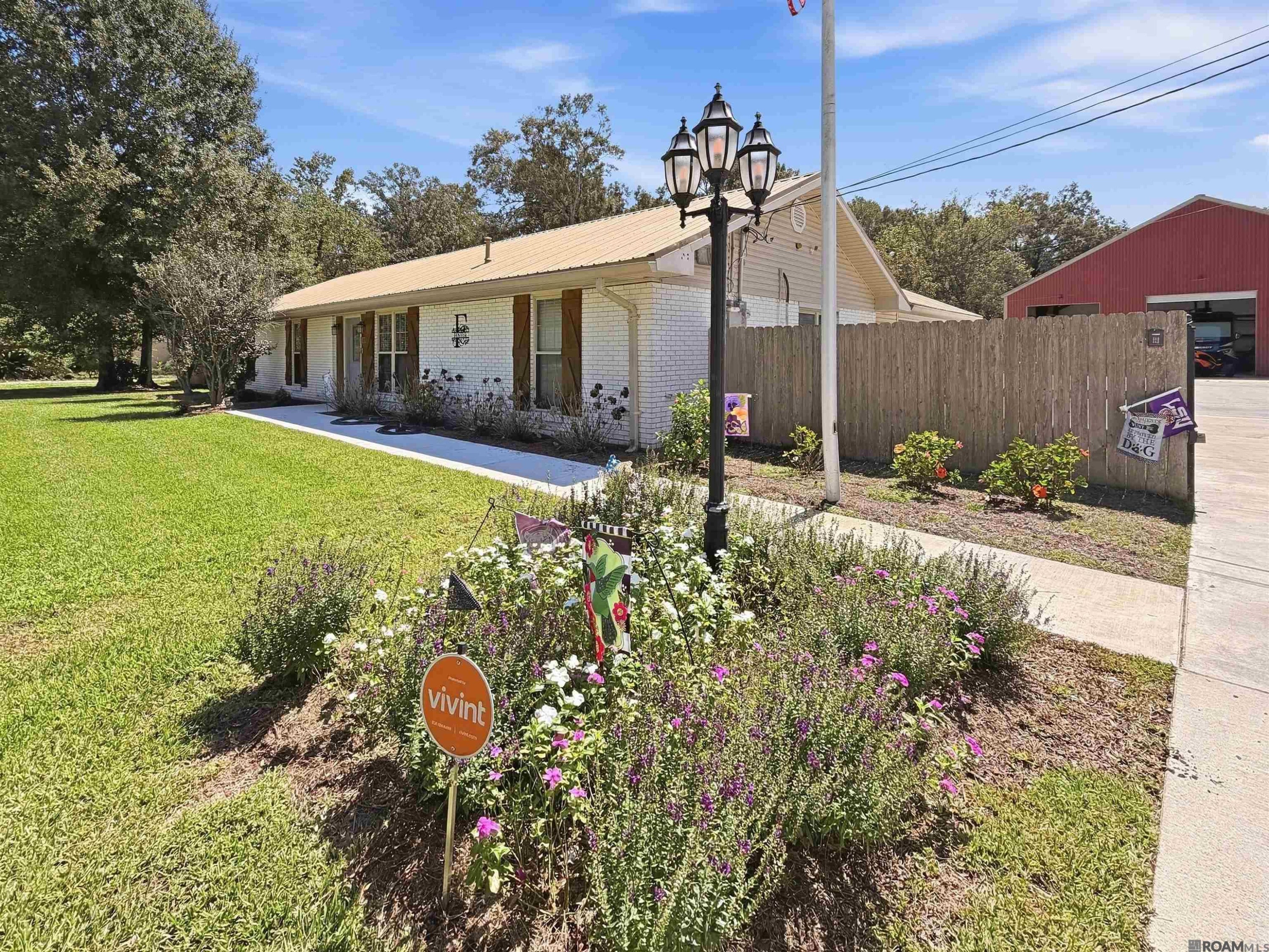 Photo 1 of 23 for 9808 Arnold Rd, Denham Springs LA 70726