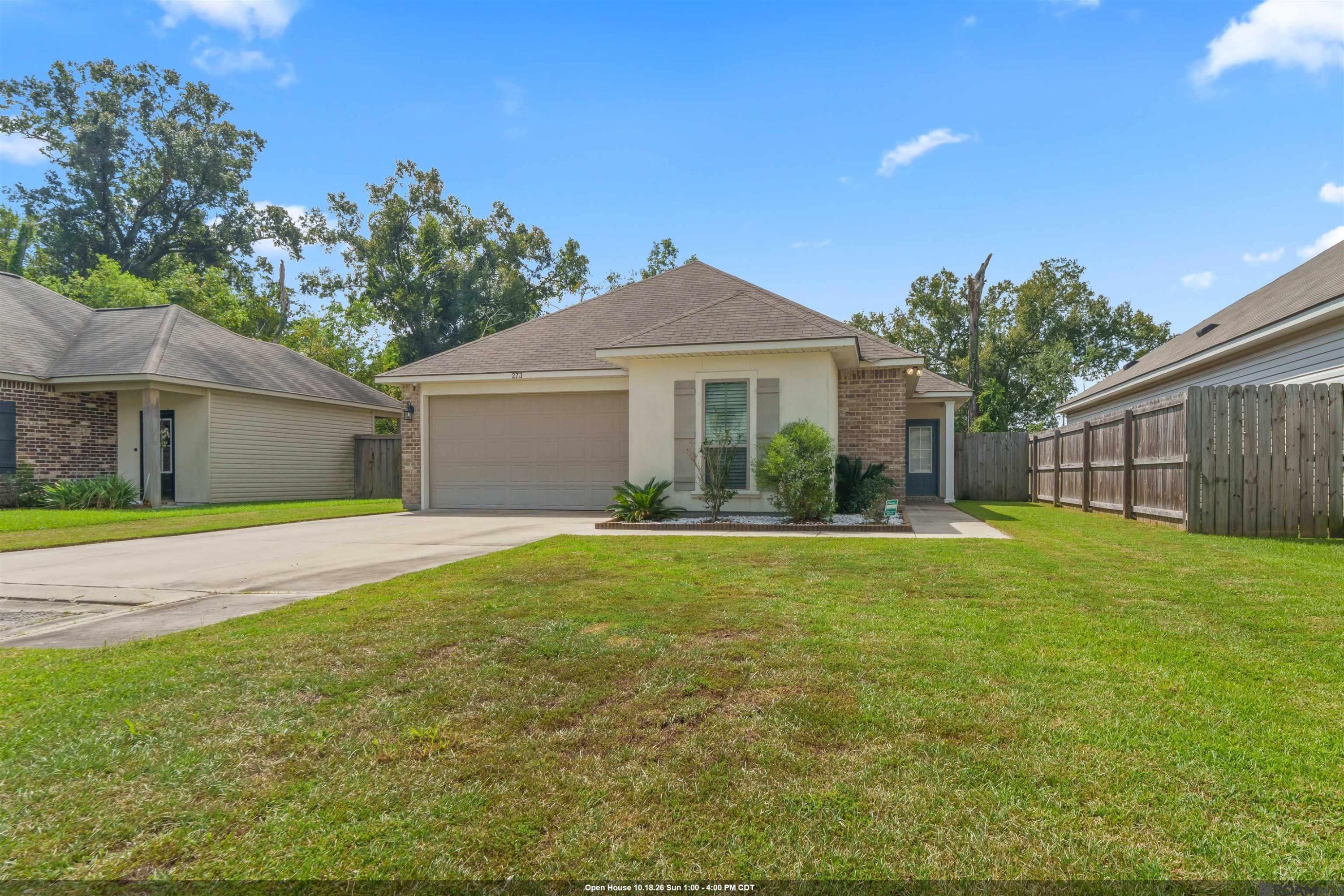 Photo 1 of 16 for 273 Hollow Ridge Ave, Gonzales LA 70737