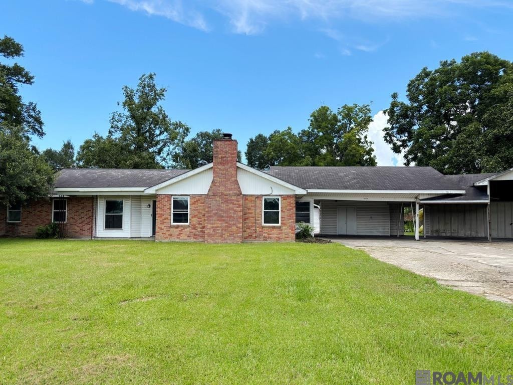 Photo 1 of 18 for 45236 LA Hwy 429, St. Amant LA 70774