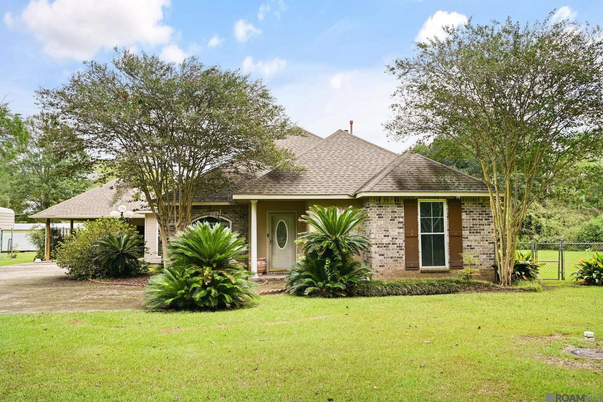 Photo 1 of 15 for 39173 Depew Drive, Prairieville LA 70769