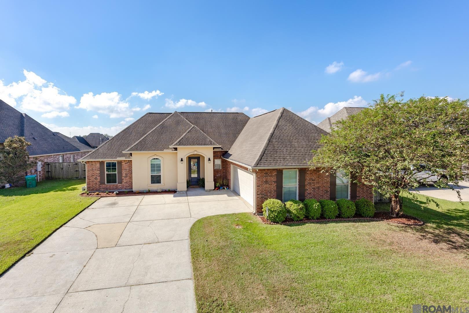 Photo 1 of 29 for 4535 Trial Dr, Addis LA 70710