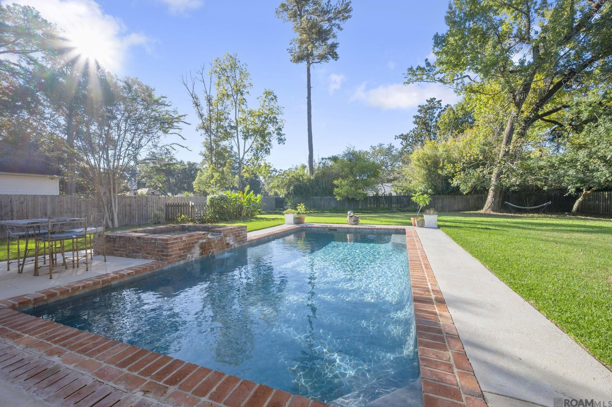 Photo 1 of 39 for 7124 Sheffield Ave, Baton Rouge LA 70806