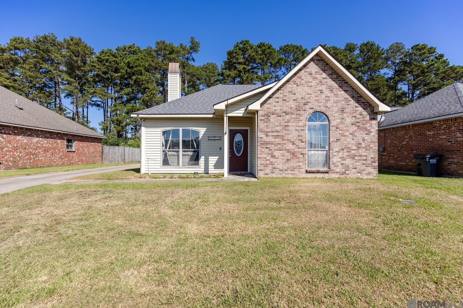 Photo 1 of 24 for 13643 Hope Haven Dr, Walker LA 70785