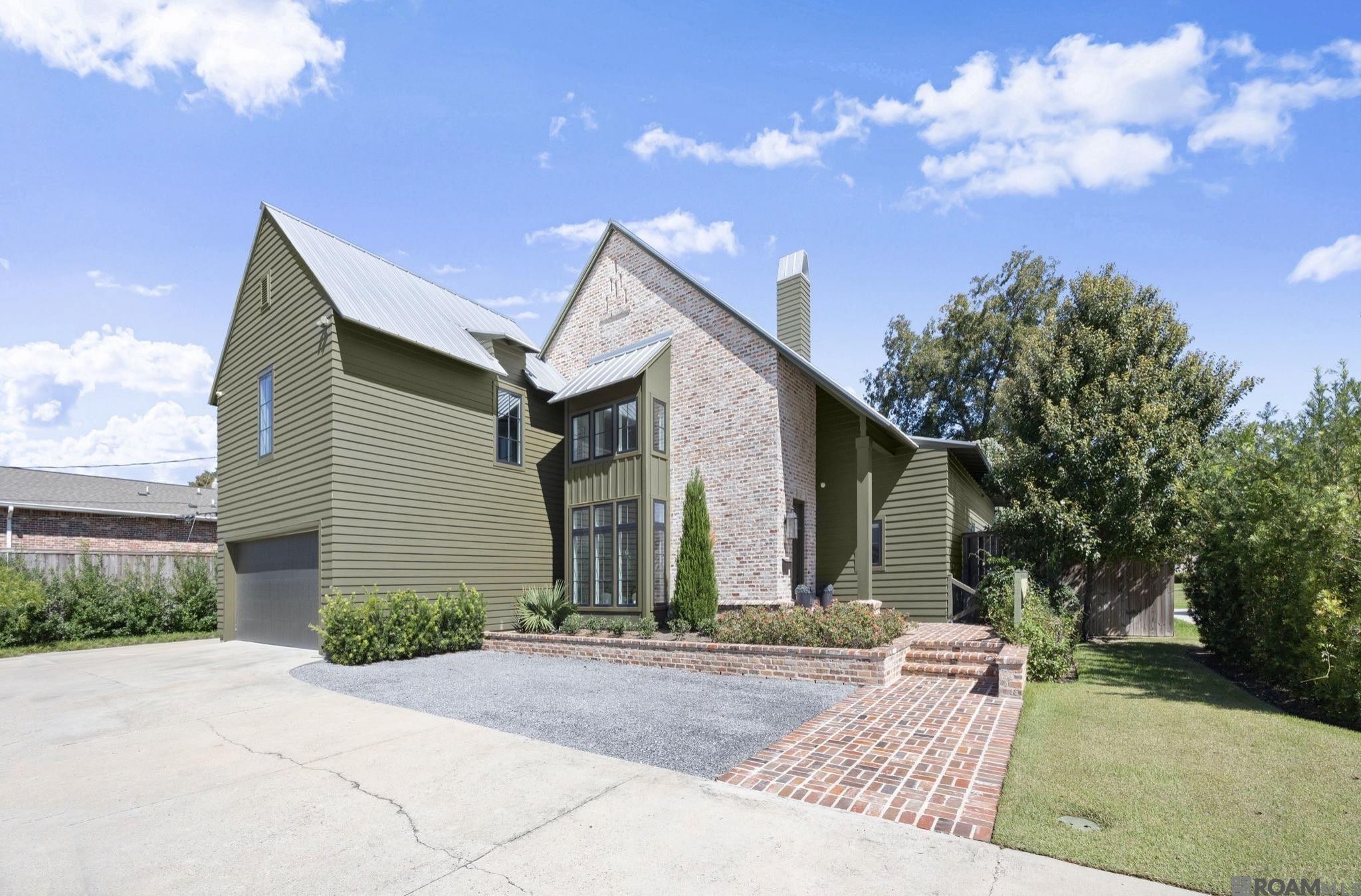 Photo 1 of 48 for 175 McDonald Ave, Baton Rouge LA 70808