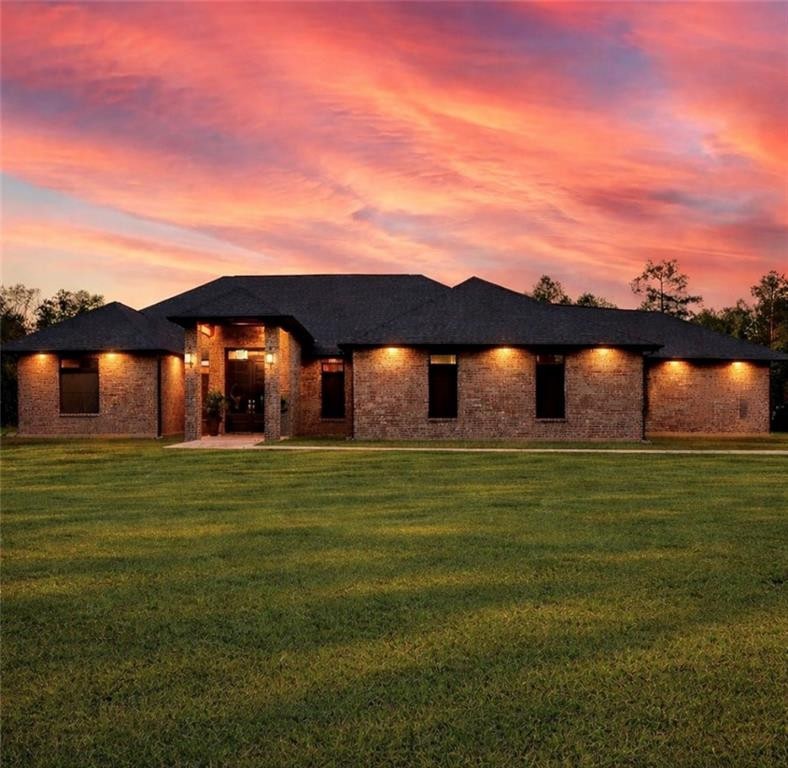 Photo 1 of 25 for 23708 Hutchinson Road, Springfield LA 70462