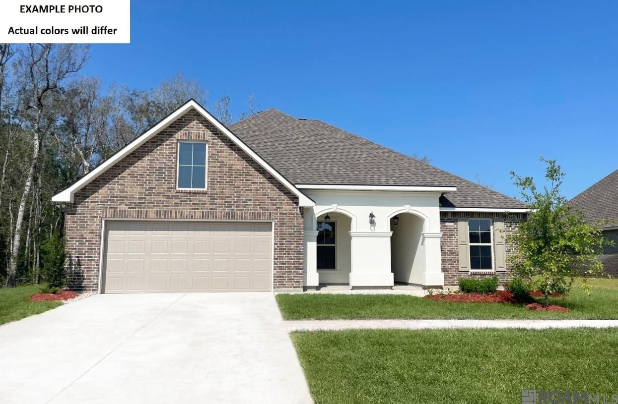 Photo 1 of 5 for 23262 Gemsbok View Dr, Denham Springs LA 70726