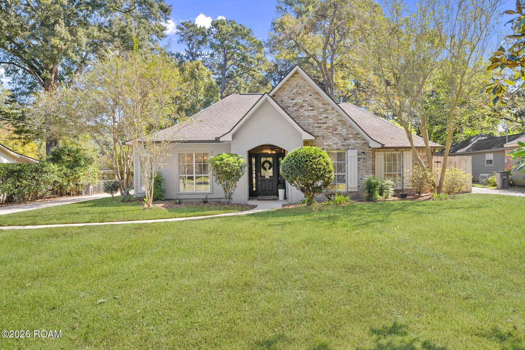 Photo 1 of 24 for 460 Dentation Drive, Baton Rouge LA 70808